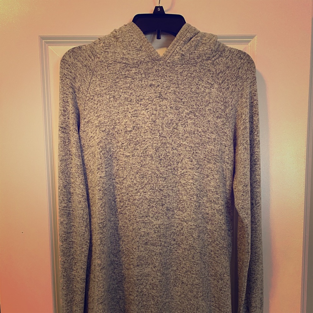 Long sleeved shirt with hood